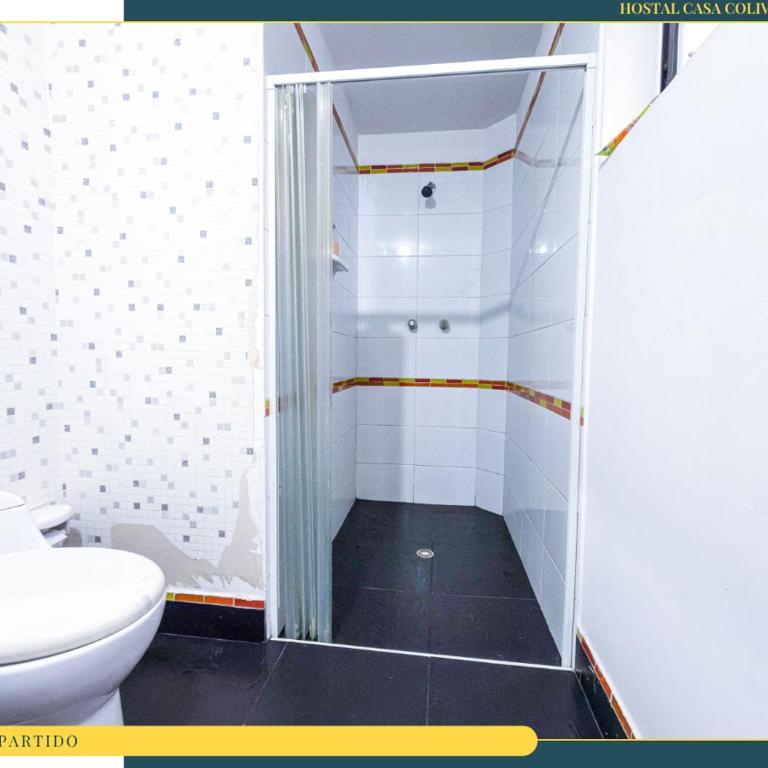 Hostal Casa Coliving Medellin - Laureles - Double Room with Private Bathroom - 3