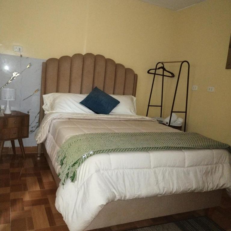 First-floor accommodation 15 min from the airport - Apartamento de 2 dormitorios - 17