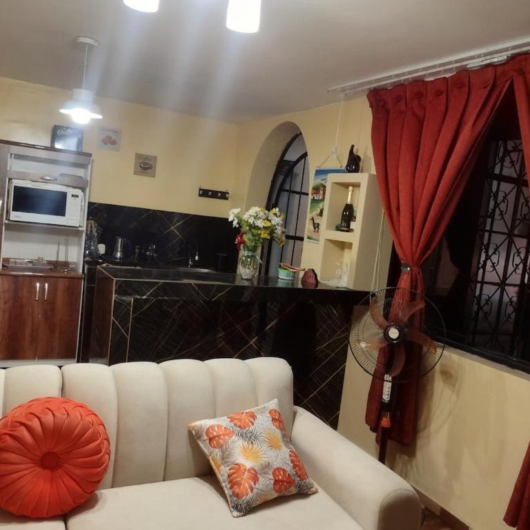 First-floor accommodation 15 min from the airport - Apartamento de 2 dormitorios - 20