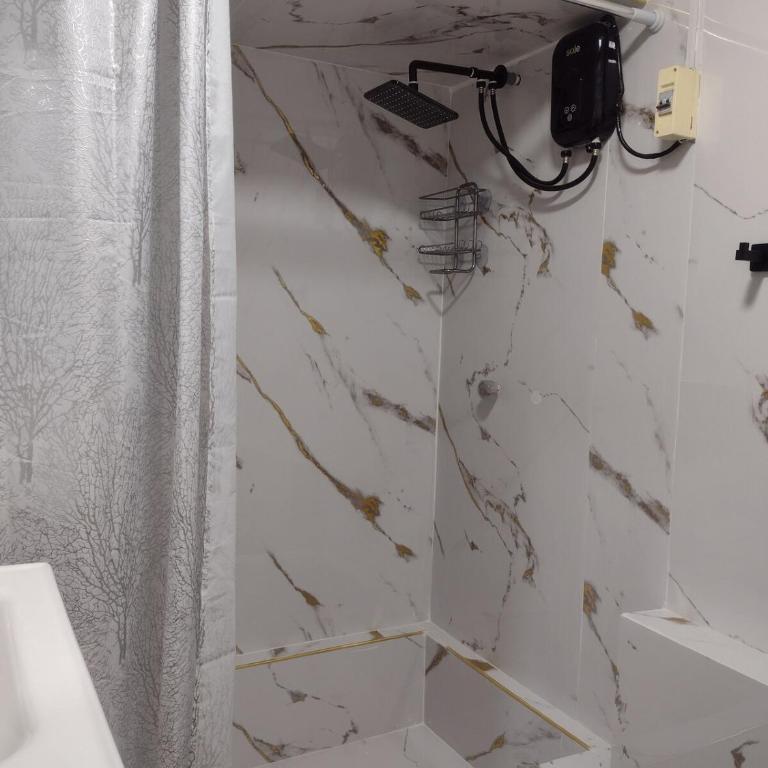 First-floor accommodation 15 min from the airport - Apartamento de 2 dormitorios - 35