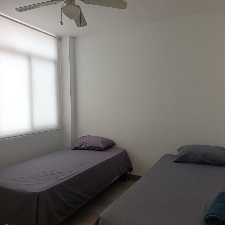 Departamento en Manta amoblado con seguridad privada - Casa de 3 dormitorios - 6