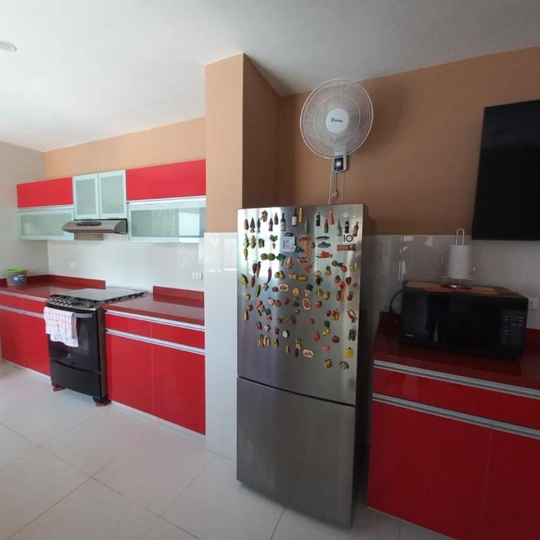 Amplia y hermosa casa en NASCA con 6 habitaciones - Four-Bedroom House - 14