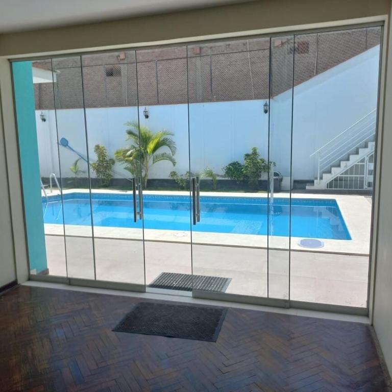Amplia y hermosa casa en NASCA con 6 habitaciones - Four-Bedroom House - 16