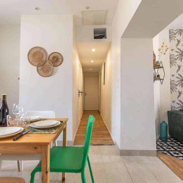 8 réunis sous le même toit - cœur de Blois - Appartement 3 Chambres - 28