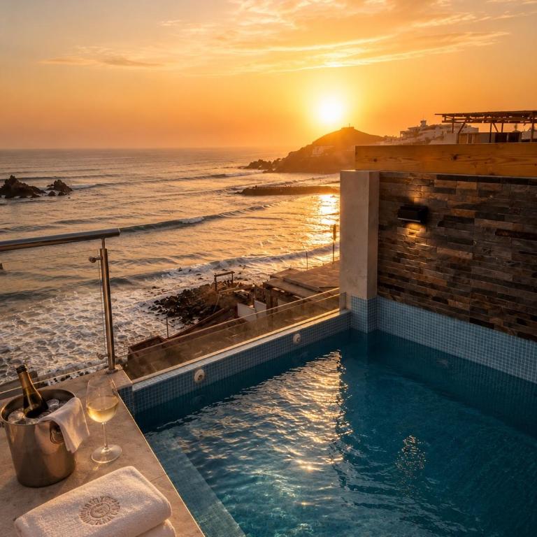 Premium Villa with Pool, Rooftop, and Ocean View - Deluxe Villa - 5