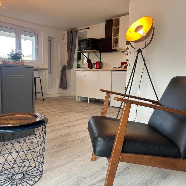 Independent studio with terrace and garden - Appartement 1 Chambre - 8