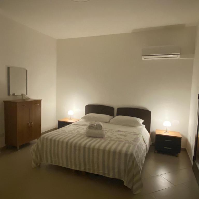 VILLA DELLE POMELIE - Three-Bedroom House - 27