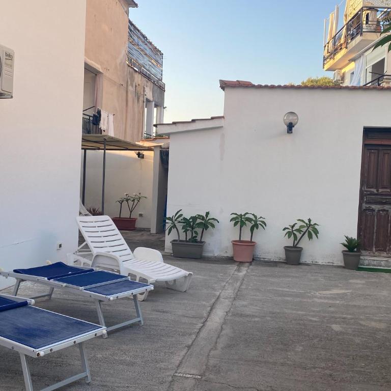 VILLA DELLE POMELIE - Three-Bedroom House - 43