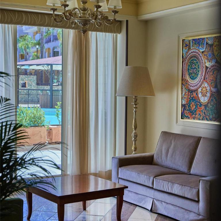 Quiete Taormina Naxos, Tapestry Collection By Hilton - Naxos One-Bedroom King Suite with Terrace - 7
