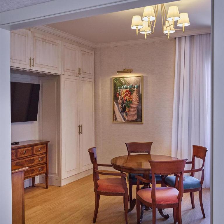Quiete Taormina Naxos, Tapestry Collection By Hilton - Naxos One-Bedroom King Suite with Terrace - 11