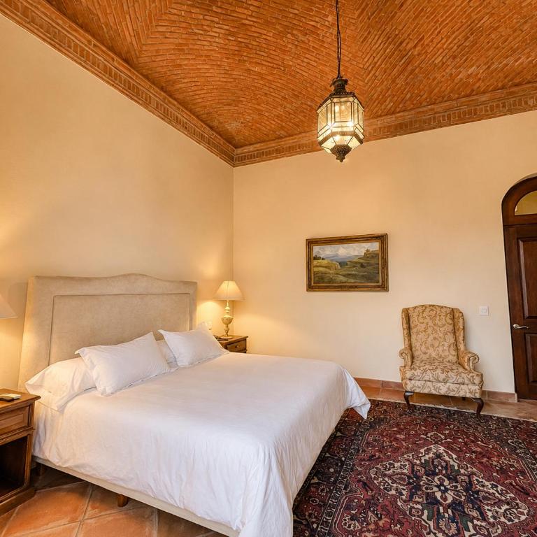 Hacienda Los Arcangeles - Suite Junior Deluxe - 12