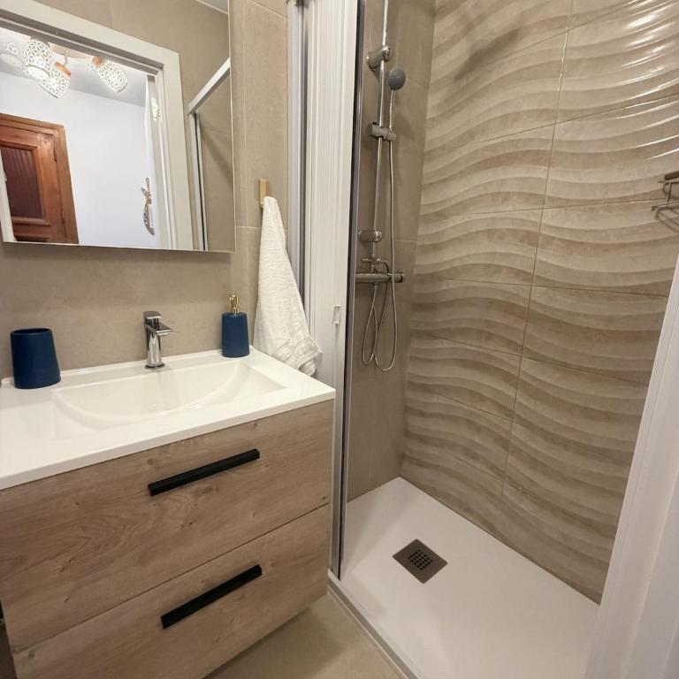 Your oceanfront retreat in Torrevieja - Apartment mit 2 Schlafzimmern - 2