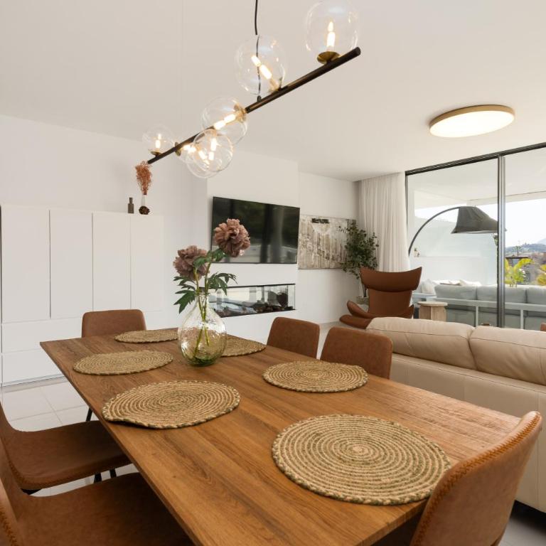 Exclusive Cataleya Apartment 3 Bedrooms - Three-Bedroom Premium Apartment - 4