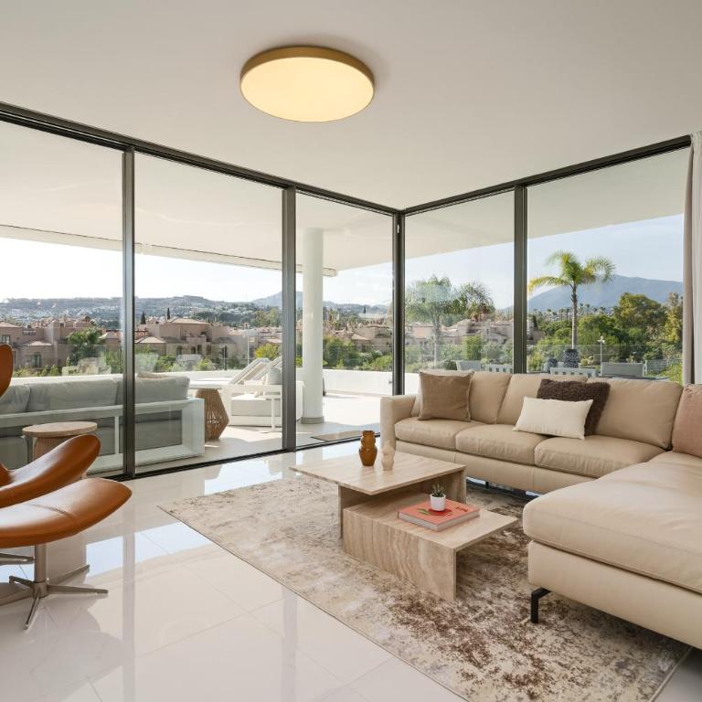 Exclusive Cataleya Apartment 3 Bedrooms - Three-Bedroom Premium Apartment - 24