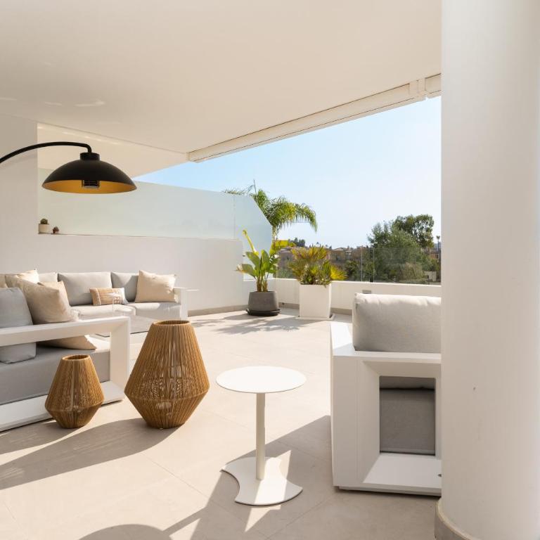 Exclusive Cataleya Apartment 3 Bedrooms - Three-Bedroom Premium Apartment - 29