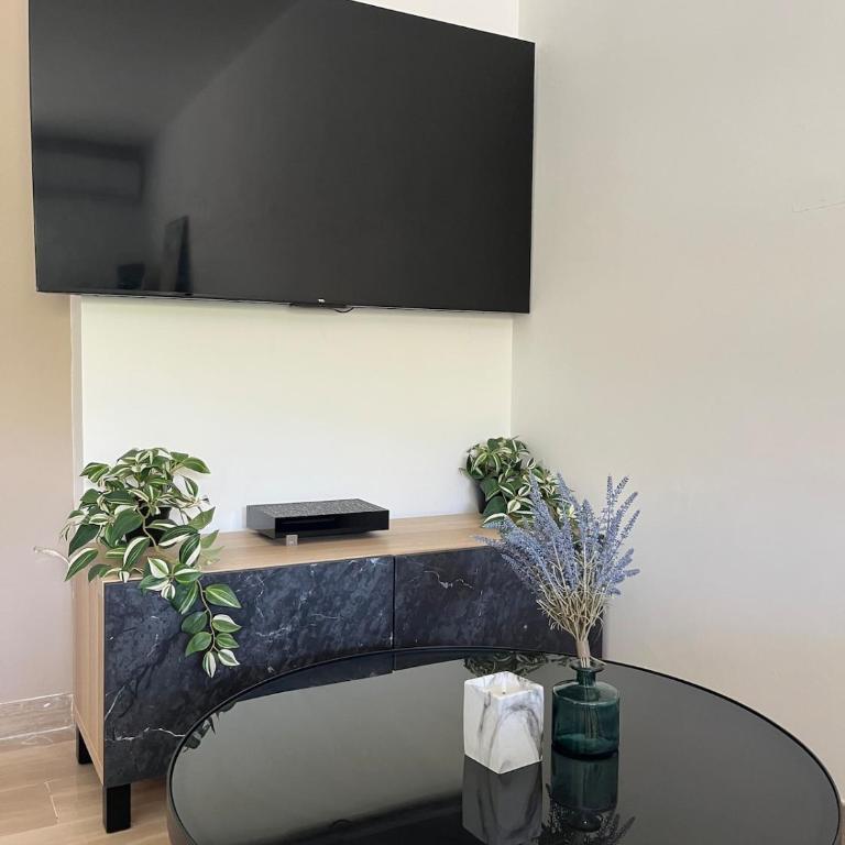 Appartement Neuf, Parking, Au Calme & Plage - Apartment mit 1 Schlafzimmer - 4