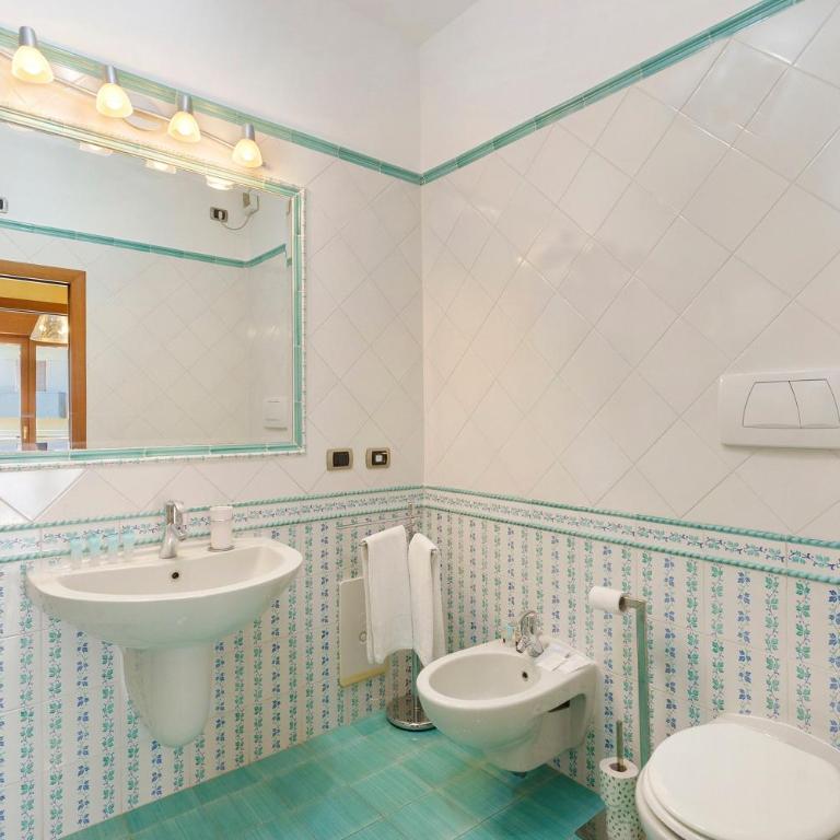 Sorrento Domus - Appartamento Deluxe con 2 Camere da Letto e Vista Oceano - 24