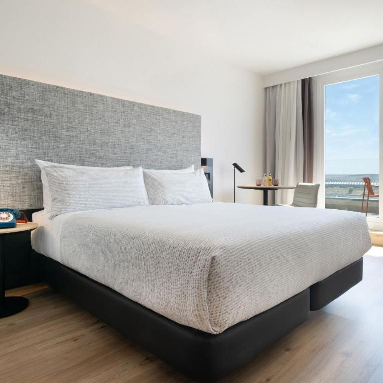 INNSiDE by Meliá Madrid Valdebebas - La Habitación Innside con terraza - 3