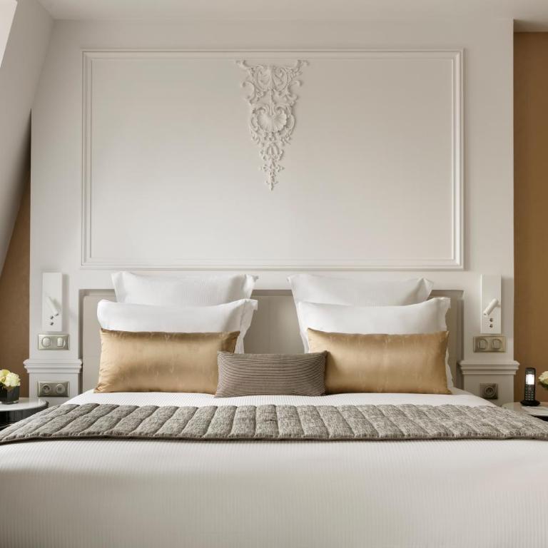 La Clef Champs-Élysées Paris by The Crest Collection - Studio Exécutif - 7