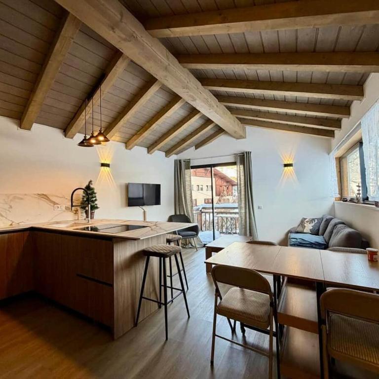 Chalet en pierre entièrement rénové - Maison de Vacances - 4