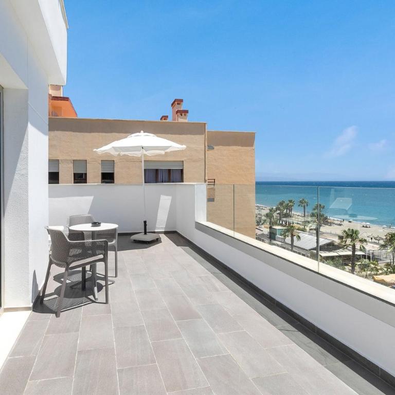 SOL by Meliá Torremolinos Don Marco - Adults Recommended - Superior Topfloor Room Sea View - 2