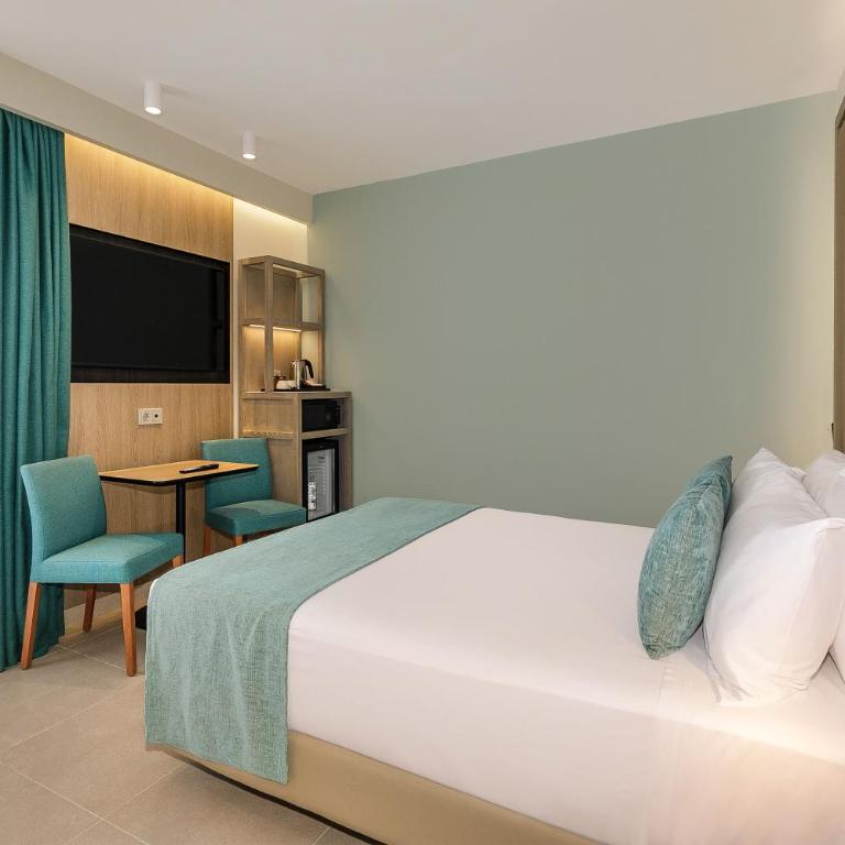SOL by Meliá Torremolinos Don Marco - Adults Recommended - Superior Topfloor Room Sea View - 4