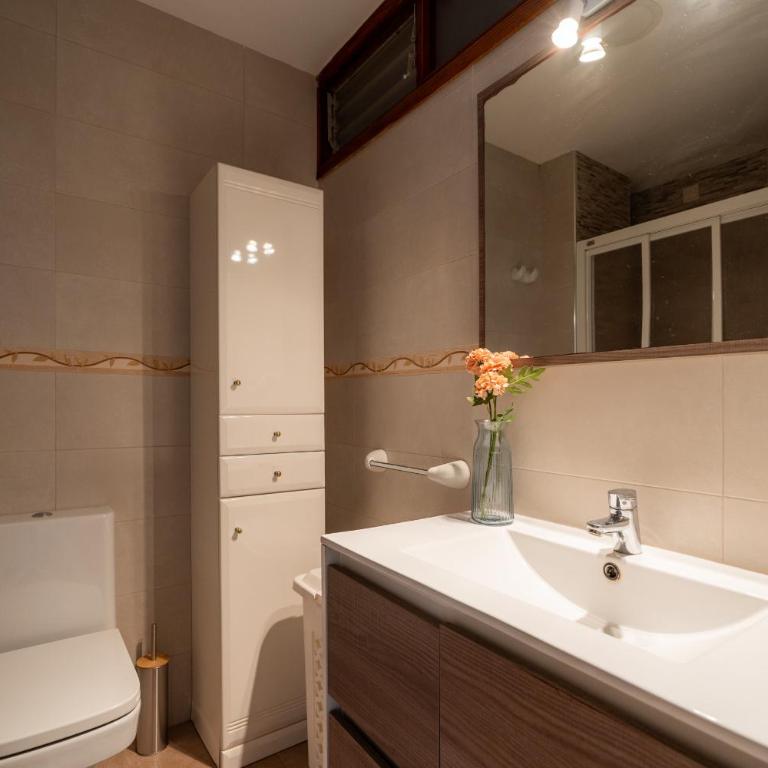 Perla 5 - Charming Front Line Apartment - Apartamento con vistas y balcón - 8