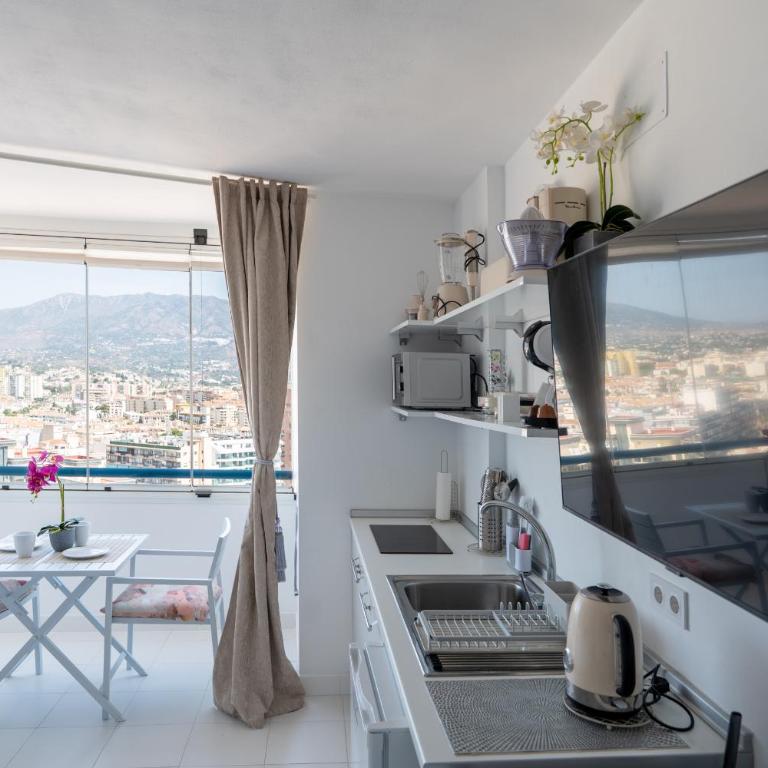 Hotel El Puerto - Perfect Location apartment - Apartamento con vistas y balcón - 9