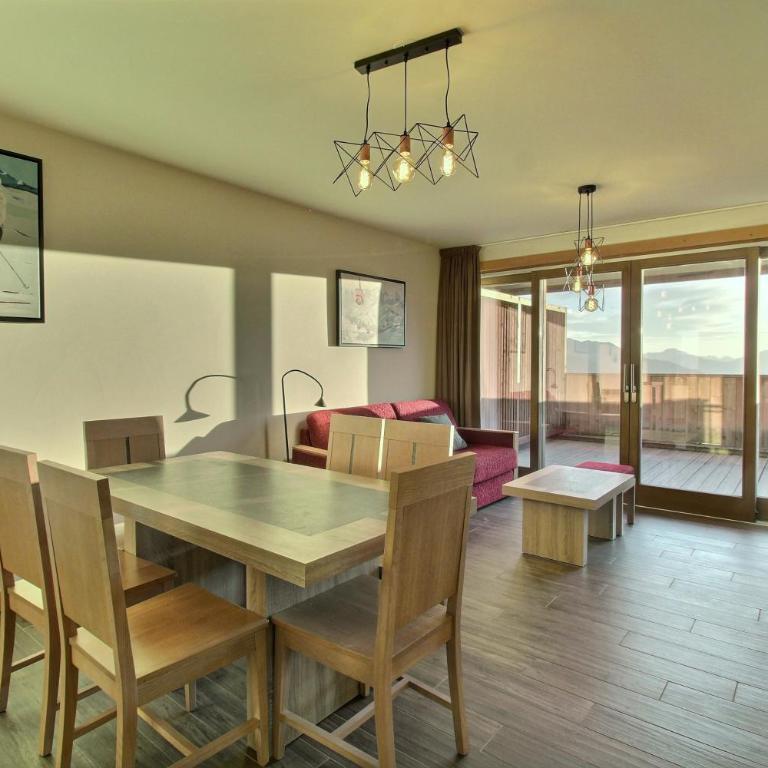 ARC 1600, Résidence Premium LE RIDGE, Appartement 06 personnes Vue Montagne - Ski aux pieds - Sauna, Hammam, Piscine intérieure chauffée, Salle de sport & fitness - Appartement 2 Chambres avec Vue sur la Montagne - 9