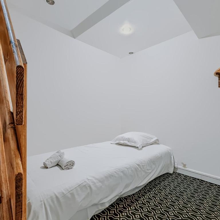 La Pause Trouvillaise - A 50m de la Plage - Three-Bedroom Apartment - 6