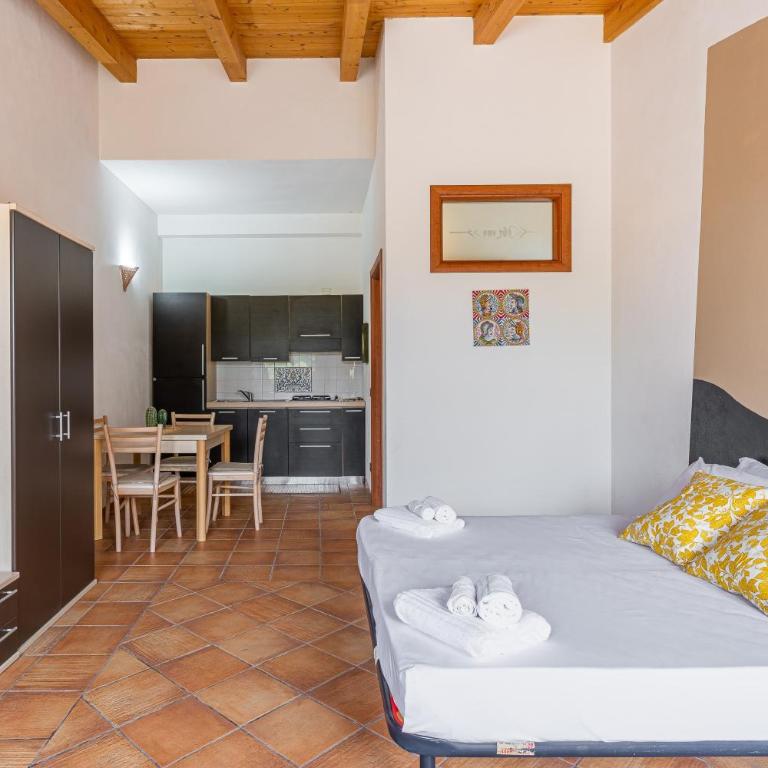 Pathos Retreat Pool and Garden - One-Bedroom Apartment with Garden View - 6