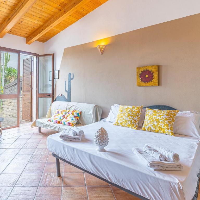 Pathos Retreat Pool and Garden - One-Bedroom Apartment with Garden View - 4
