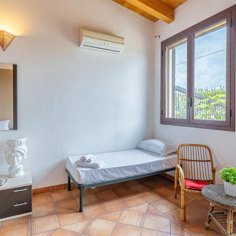 Pathos Retreat Pool and Garden - One-Bedroom Apartment with Garden View - 10