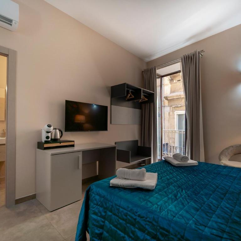 Fried-Rich boutique suites Ortigia - Camera Matrimoniale con Balcone - 7