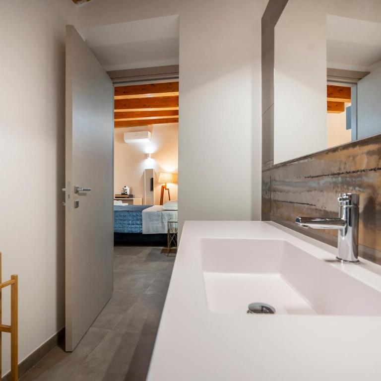 Fried-Rich boutique suites Ortigia - Camera Matrimoniale Superior - 1