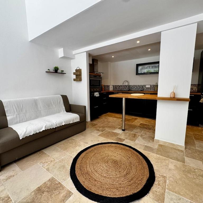 Proche mer et au calme, Secteur de LA NARTELLE - Appartement 3 Chambres - 7