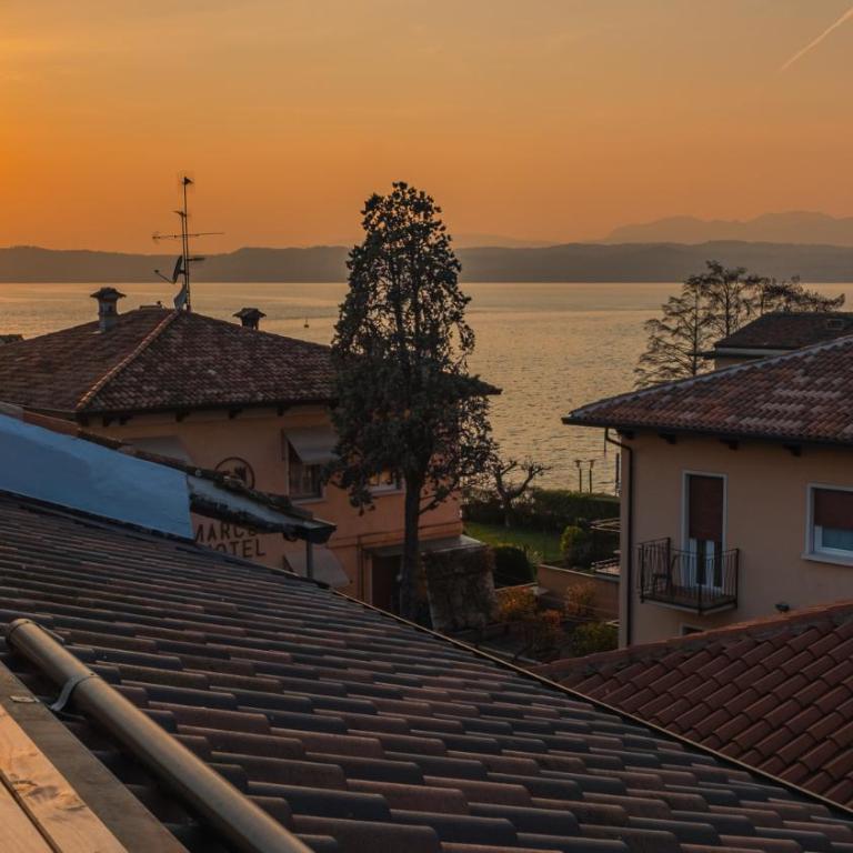 Sunset Lake View with private terrace - Italian Homing - Two-Bedroom Apartment - 1
