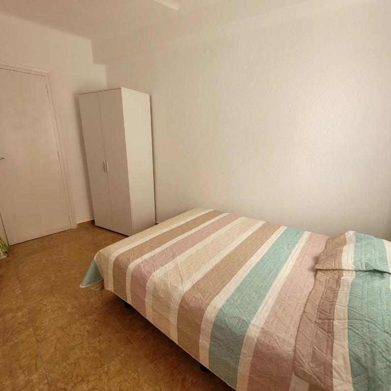 Cómodo Apartamento en Gandia - Apartamento de 3 dormitorios - 13