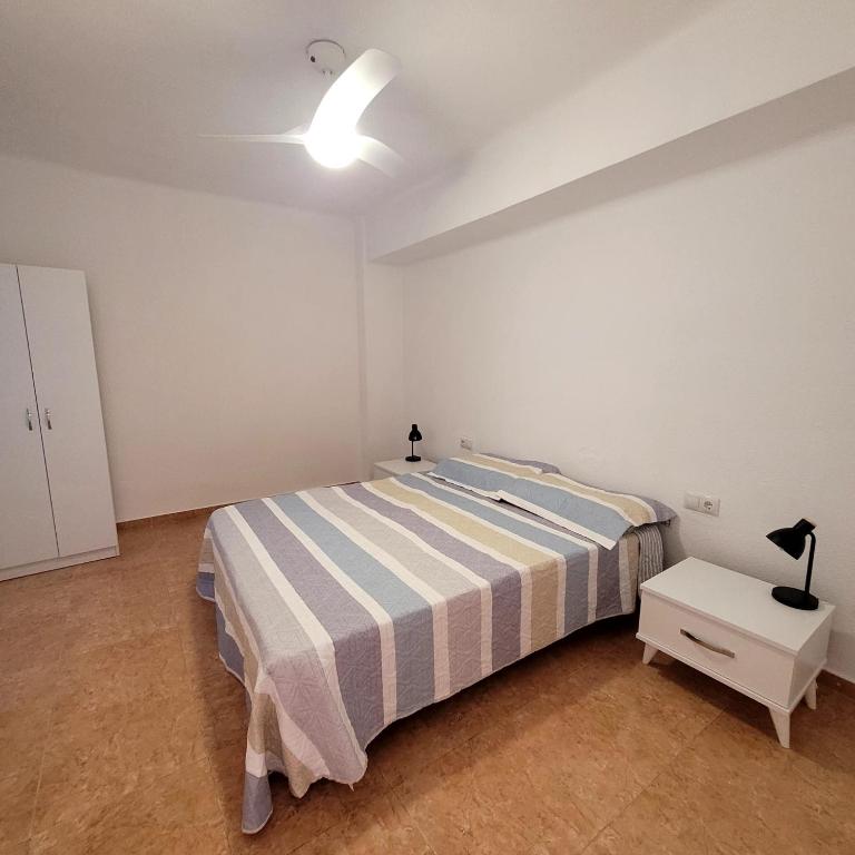 Cómodo Apartamento en Gandia - Apartamento de 3 dormitorios - 16