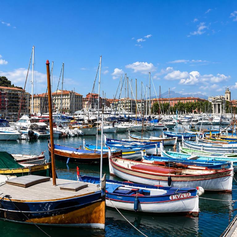 Nice loft sur mer & port - balcon & clim - Appartement 1 Chambre - 22
