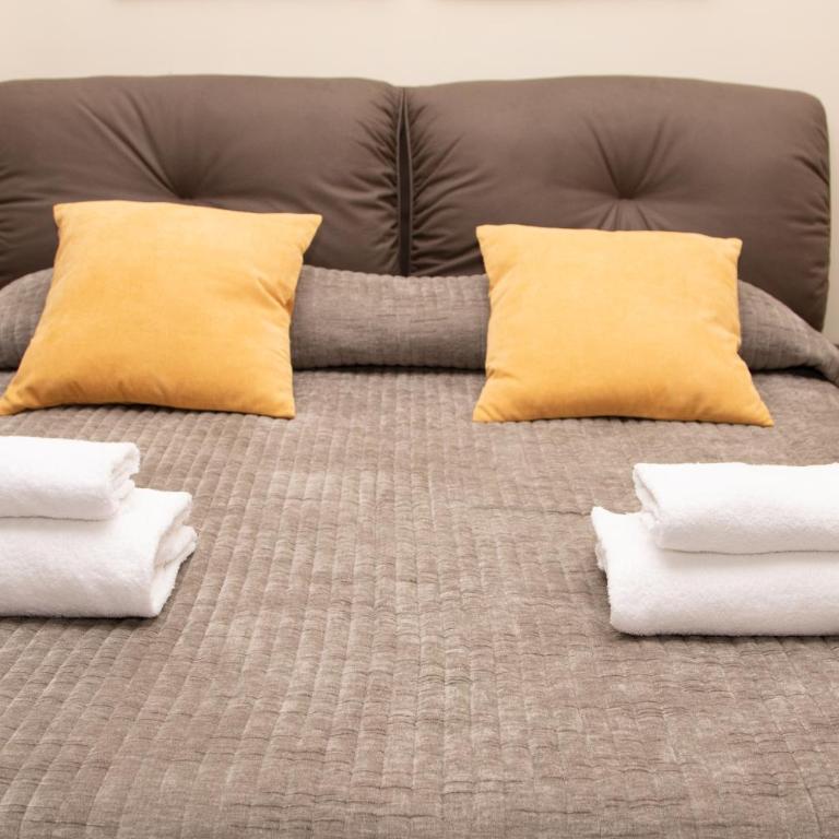 Flowers Apartments - Vatican Rooms - Camera Tripla Luxury - 15