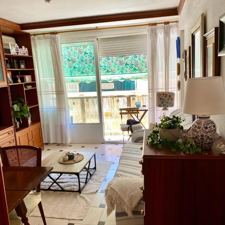 Playa a los pies del Castillo - Apartamento Deluxe de 2 dormitorios con vistas al mar - 13