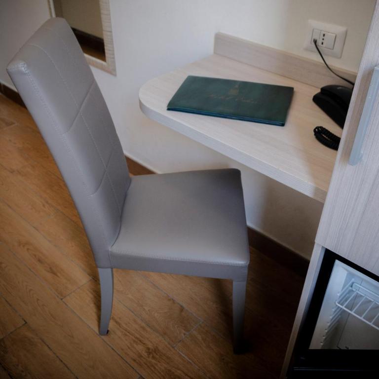 Hotel Eden - Small Single Room - 8