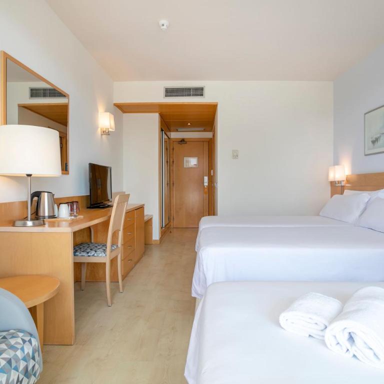 SOL by Meliá Port Cambrils - Habitación Estándar con vistas a la piscina - 6