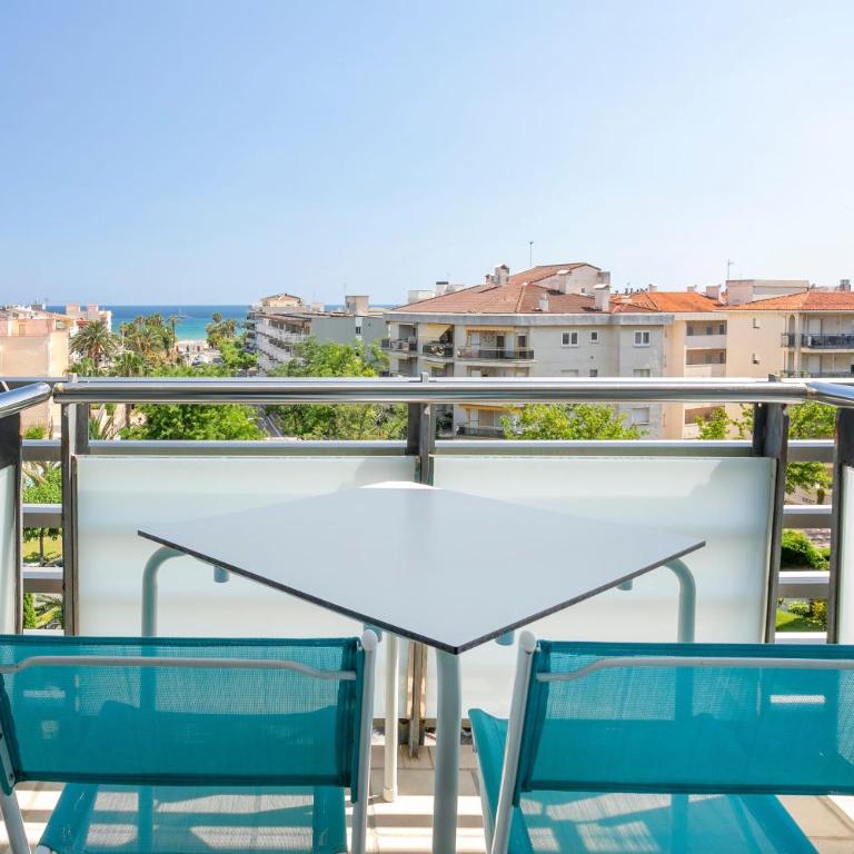 SOL by Meliá Port Cambrils - Habitación Premium con vistas al mar - 3