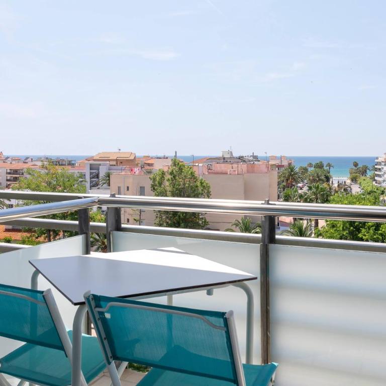 SOL by Meliá Port Cambrils - Suite Junior con vistas al mar - 7