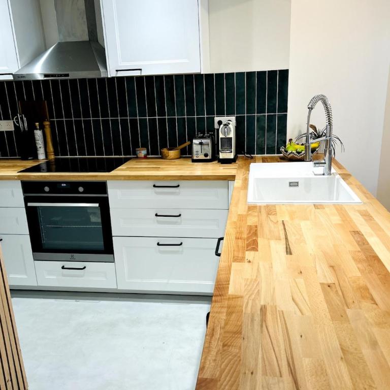 Élégant duplex aux Chartrons - 2min du Jardin Public - Appartement - 6