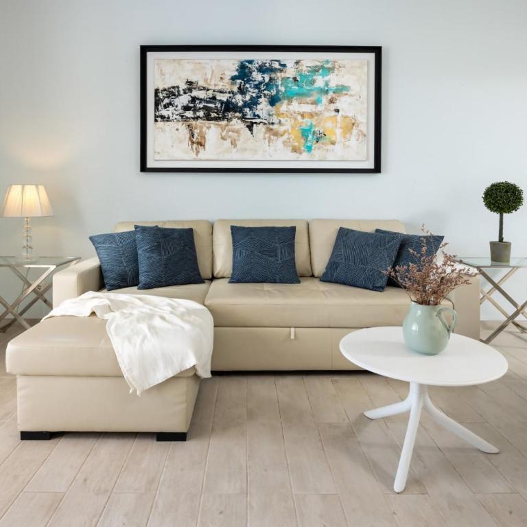 Estepona Beachfront Garden by Libehomes - Casa de 3 dormitorios - 11