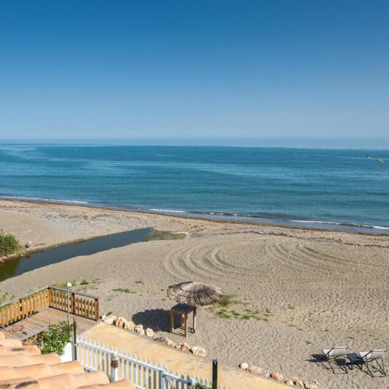 Estepona Beachfront Garden by Libehomes - Casa de 3 dormitorios - 23