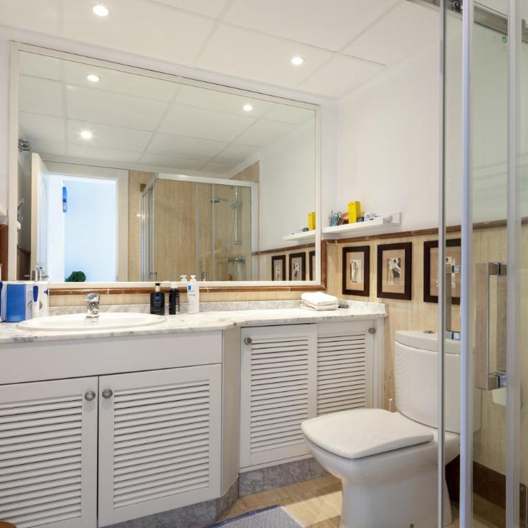 Estepona Beachfront Garden by Libehomes - Casa de 3 dormitorios - 34